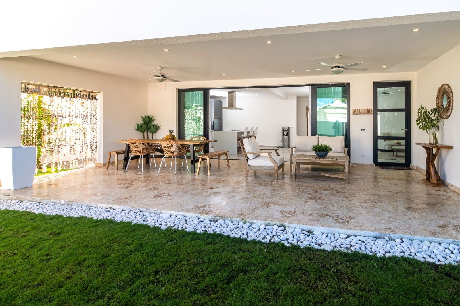 Condominio de 2 habitaciones a 90 metros de la playa de Popy en Punta Popy, Las Terrenas — En venta