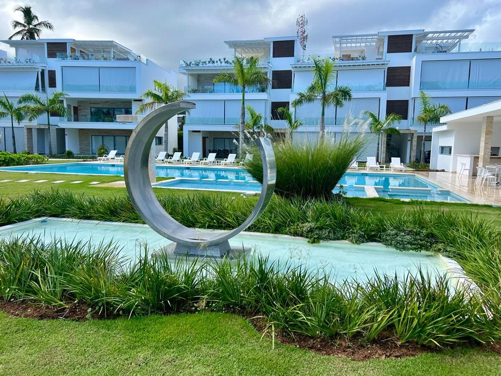 2-BR Apartment in town near the beach en Center Town, Las Terrenas — En venta